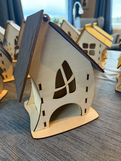 Wonky Houses – tre skjeve små hus i kryssfiner (sett med 3 stk)