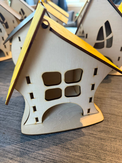 Wonky Houses – tre skjeve små hus i kryssfiner (sett med 3 stk)