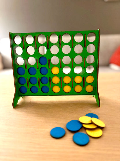 4 på rad i tre – håndlaget, Montessori-inspirert familiespill