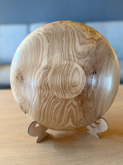 Stort trehvitt dreiefat – håndlaget, matsikkert og mettet med Danish Oil (ca. 30 cm)