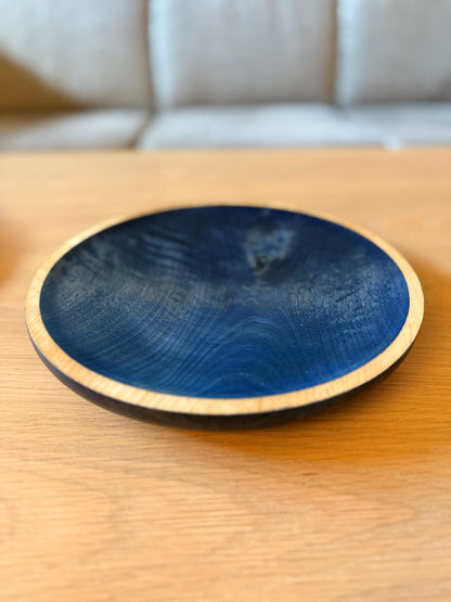 Hånddreid fat i royal blue