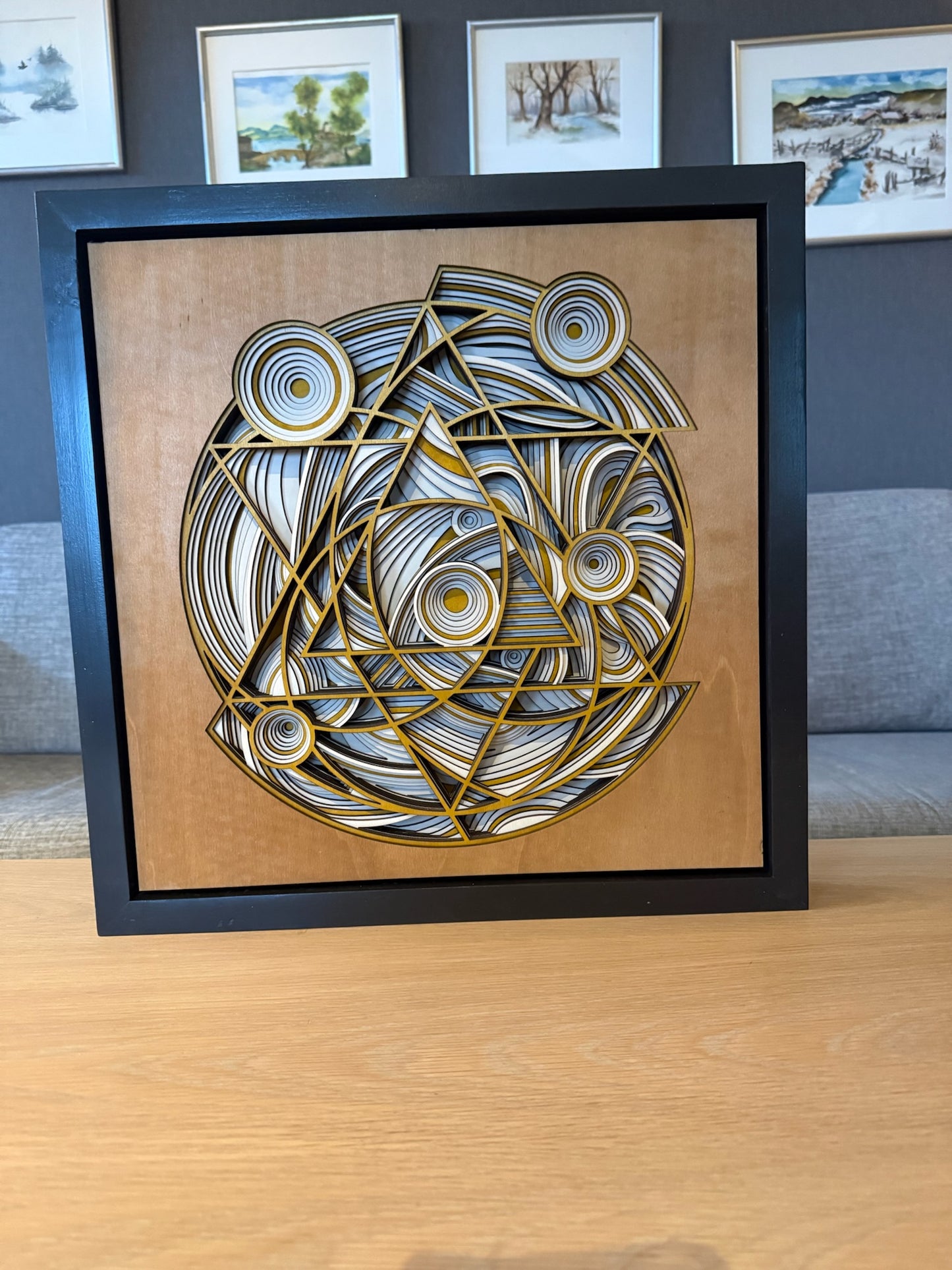 Echoes of Time – 11-lags mandala i teak og hvitbeis (45x45 cm)