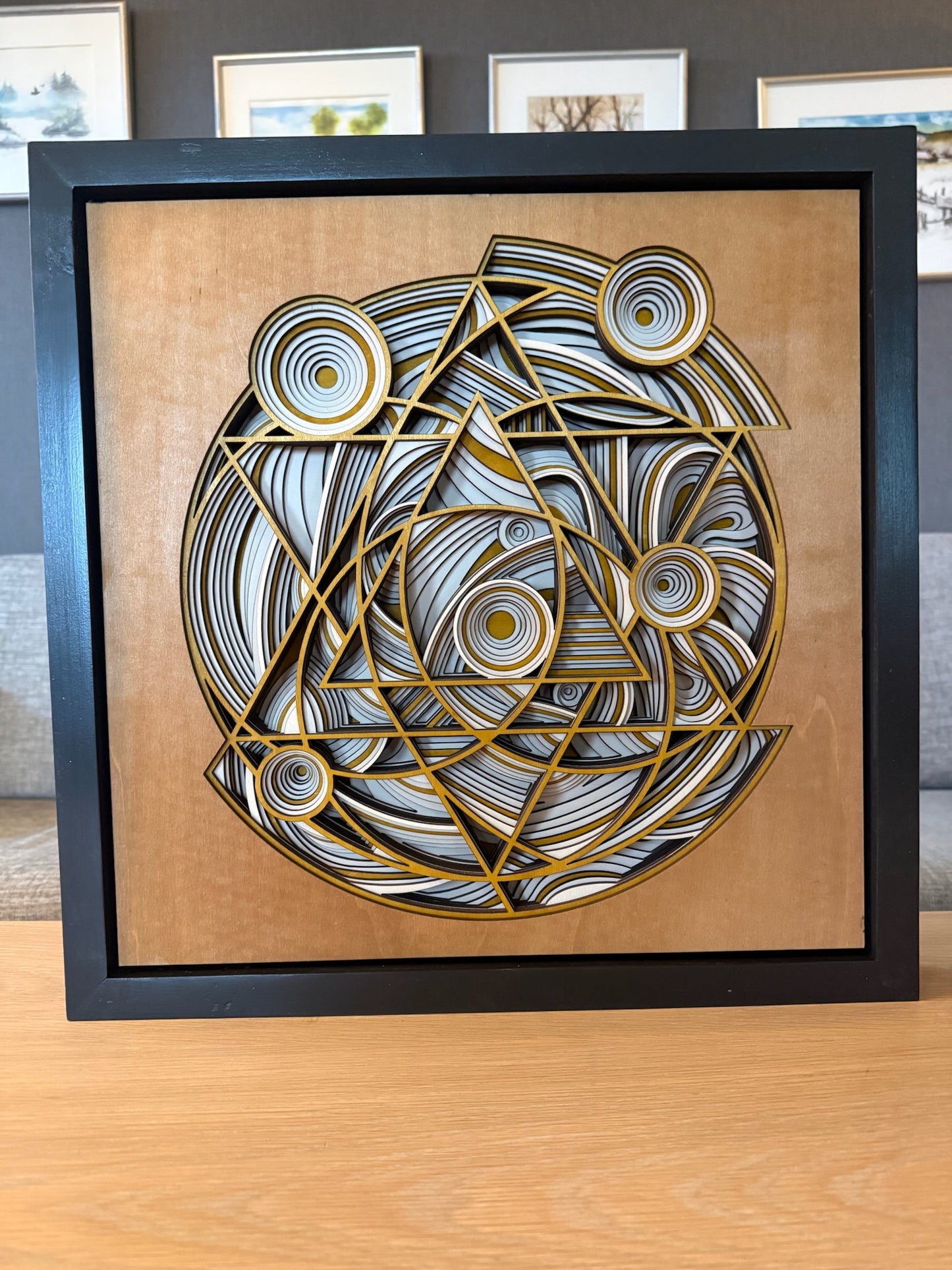 Echoes of Time – 11-lags mandala i teak og hvitbeis (45x45 cm)